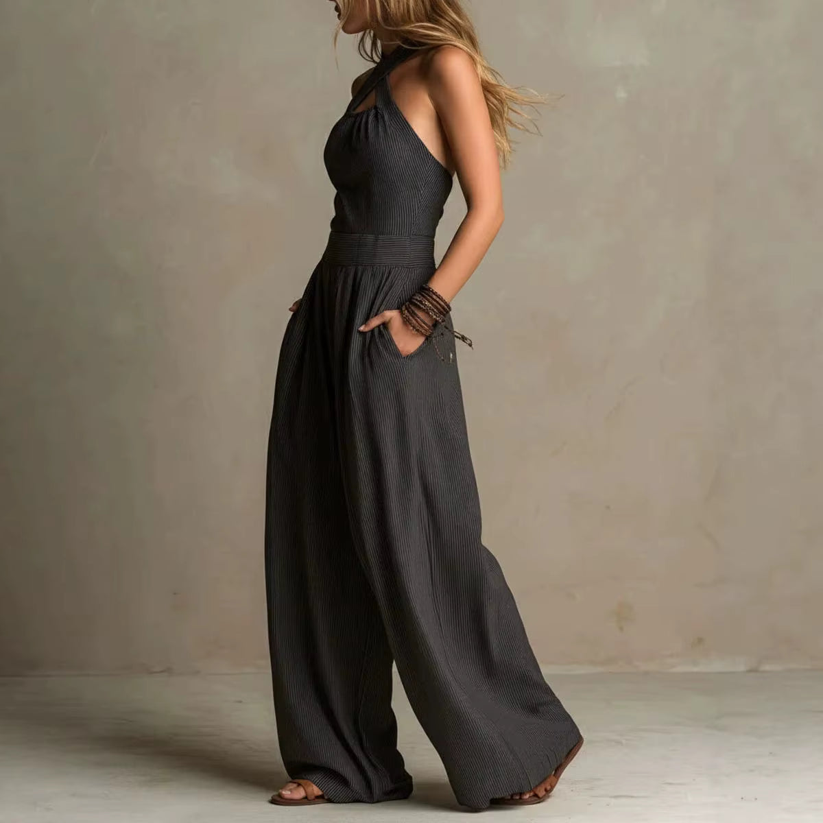 Valentina | Elegante Tuta con Scollo Incrociato