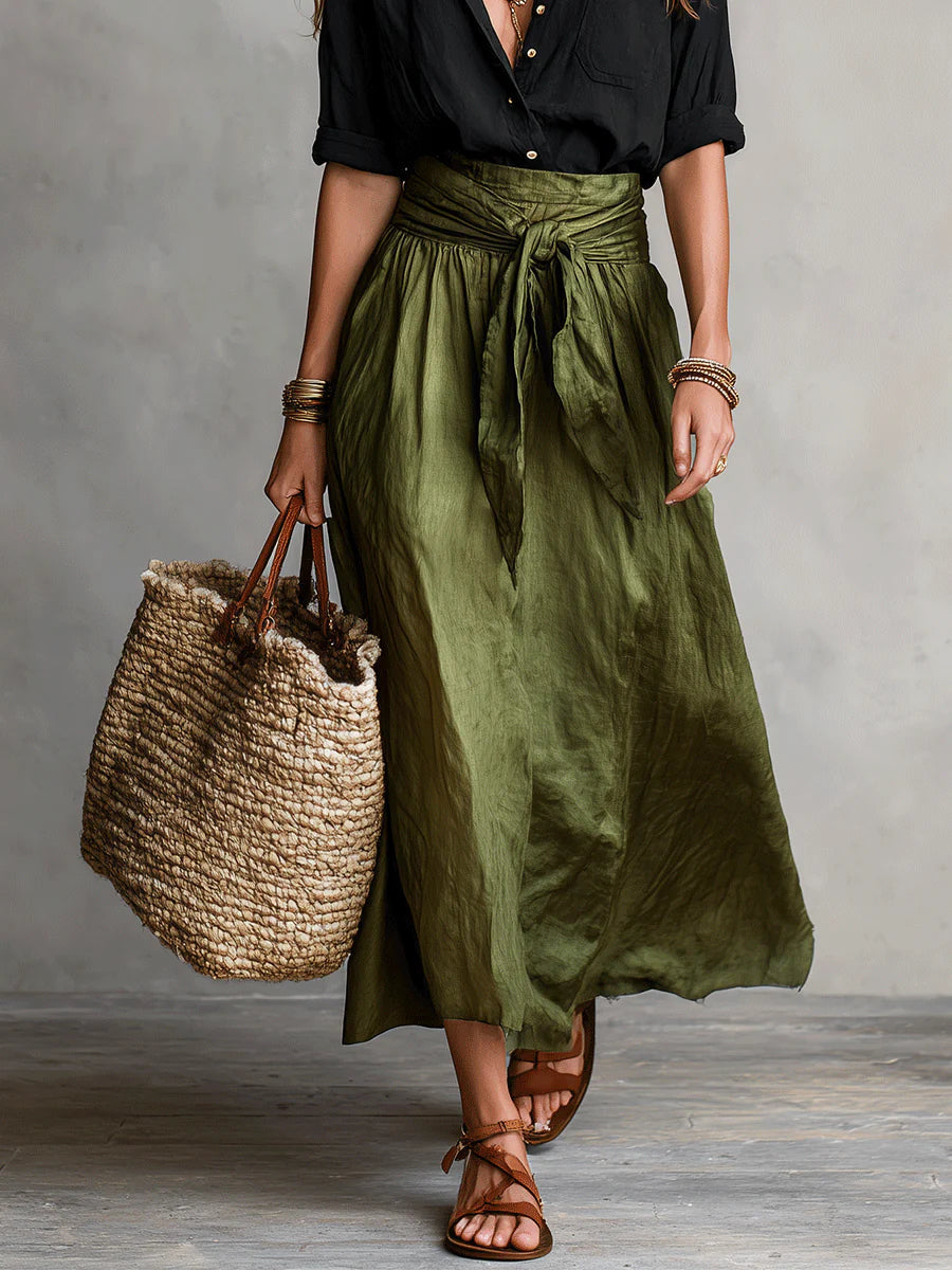 Rosa | Completo Due Pezzi: Top Nero e Gonna Midi Verde Oliva
